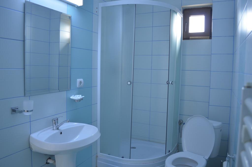 Perla Muntilor Otel Ranca Dış mekan fotoğraf