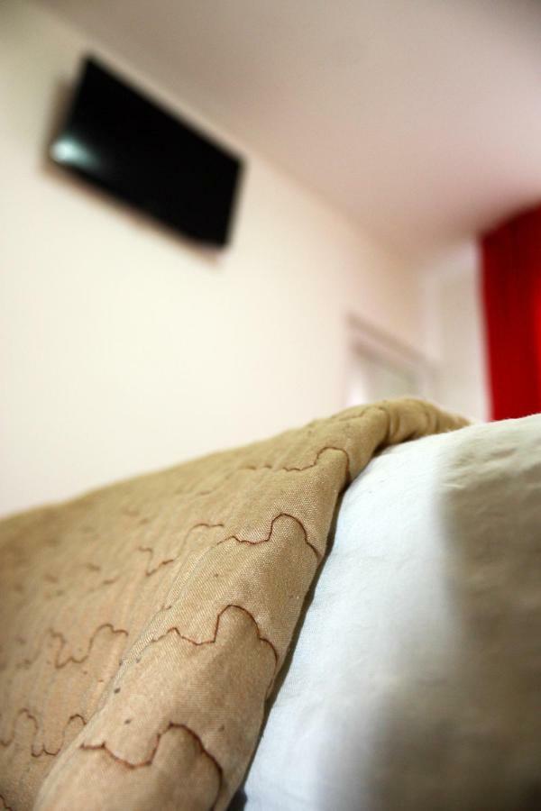Perla Muntilor Otel Ranca Dış mekan fotoğraf